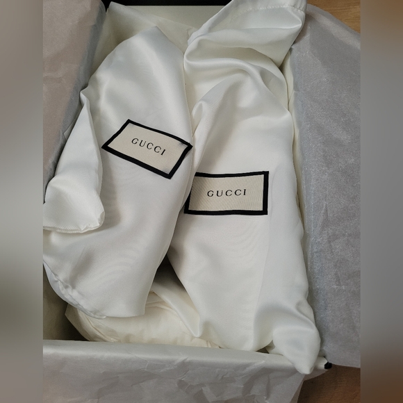 **SOLD **Gucci Ace Sneakers  Gucci Size 10 - Picture 10 of 12